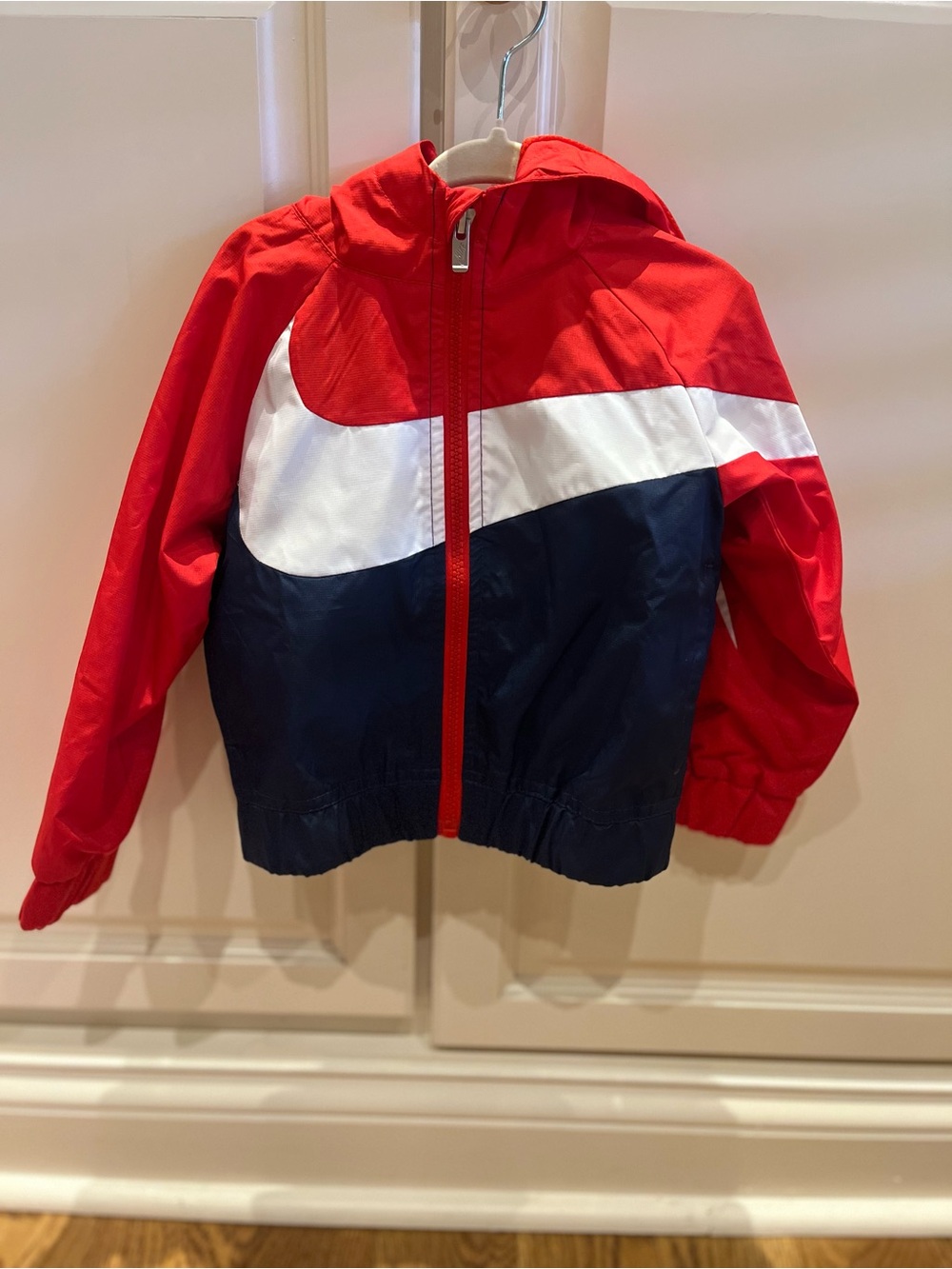 Nike Red White and Navy Colorblock Hooded Windbreaker 2T NWOT